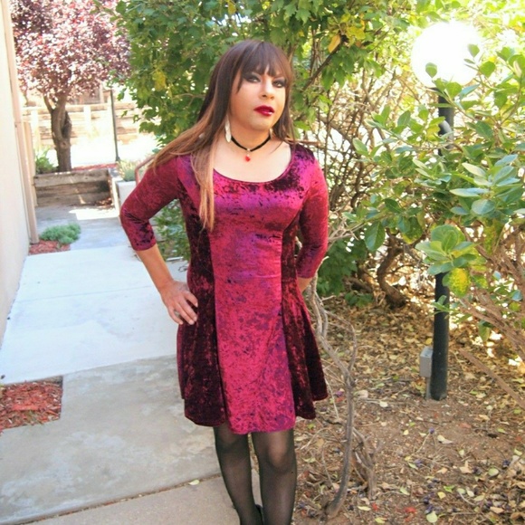 Meet your Posher, Monica - Picture 6 of 8